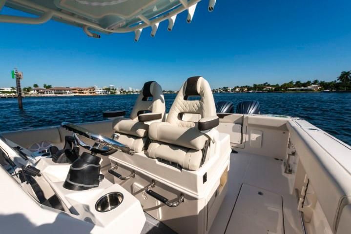 2023 Sailfish 312CC
