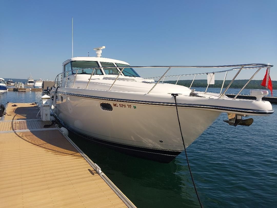 2003 Tiara Yachts 44 