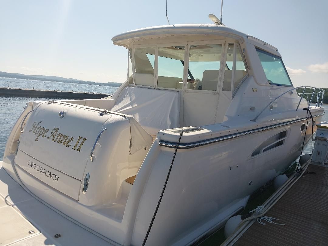 2003 Tiara Yachts 44 