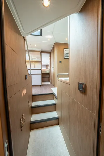 Done Tauk'n Yacht Photos Pics 