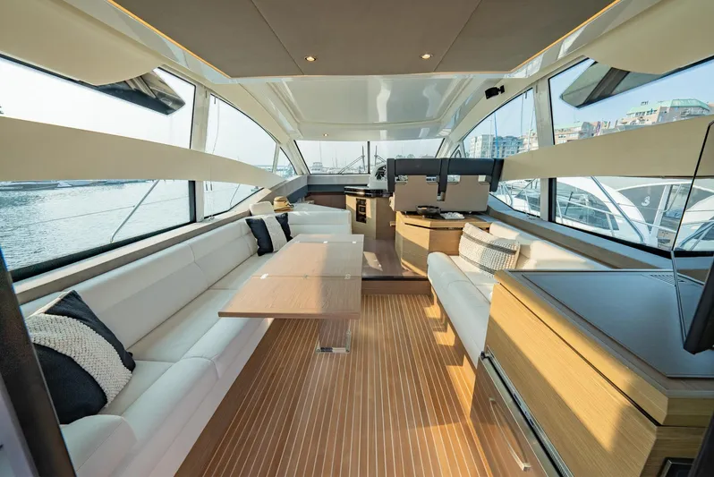 Done Tauk'n Yacht Photos Pics 