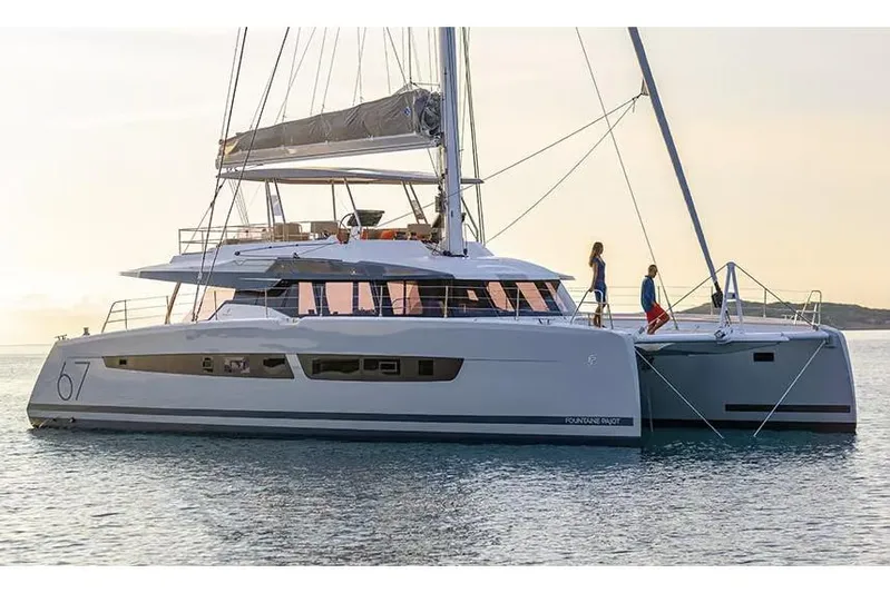  Yacht Photos Pics Manufacturer Provided Image