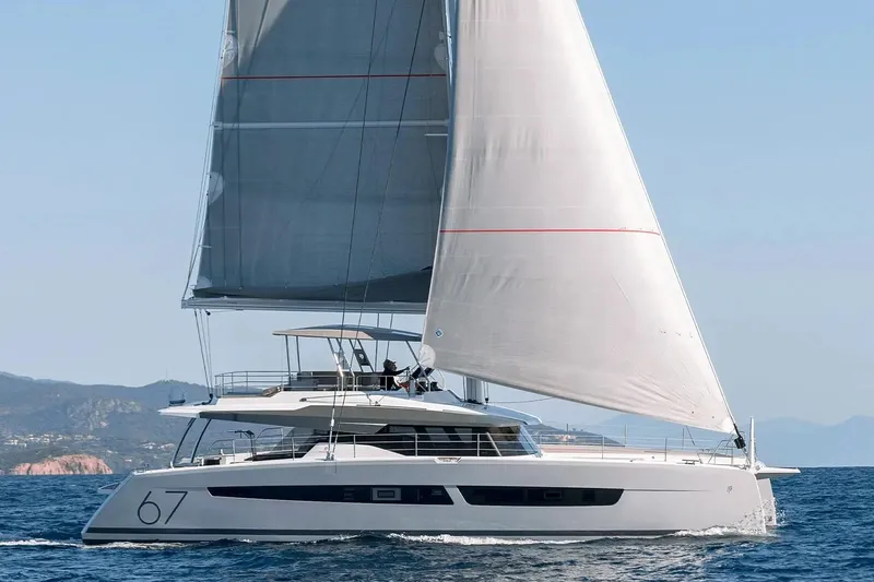  Yacht Photos Pics Manufacturer Provided Image