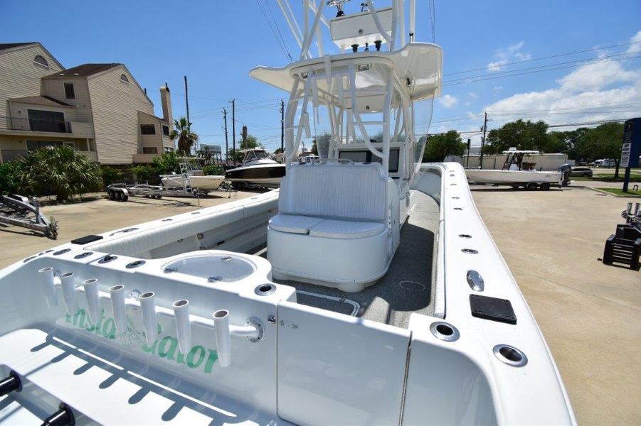 2007 Yellowfin 36 Center Console