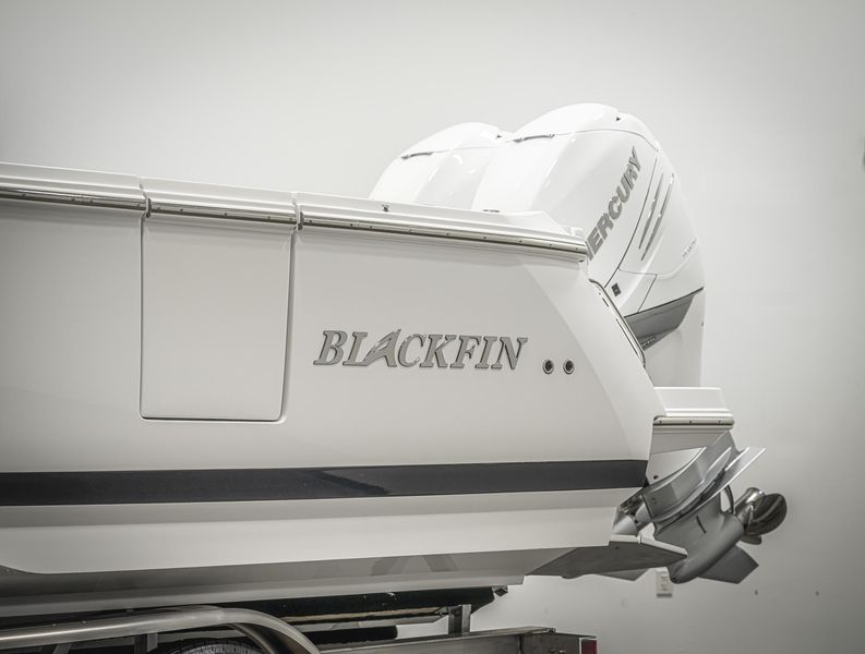 2023 Blackfin 332cc