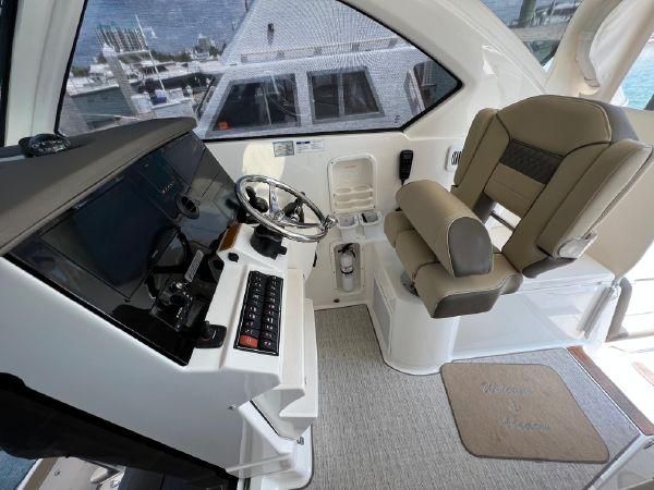 2020 Pursuit OS 355 Offshore