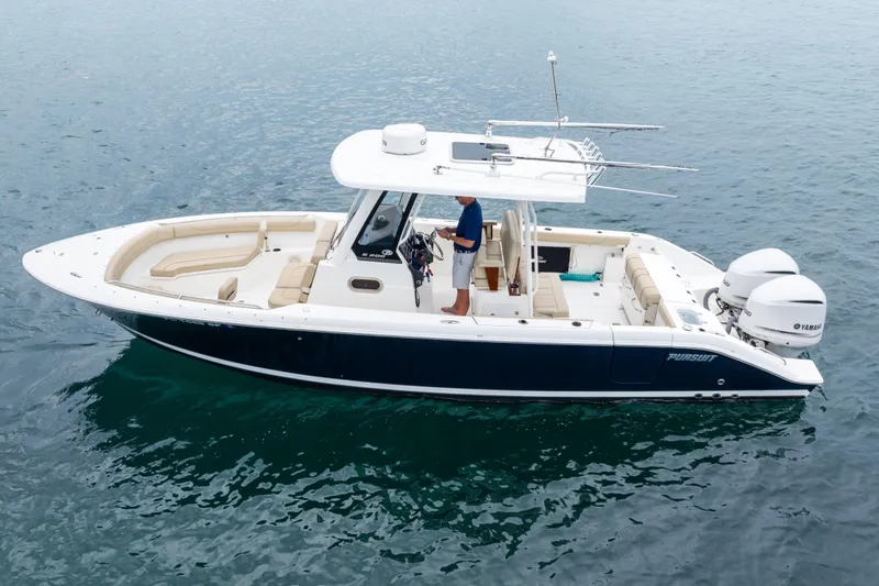 Little Perspective Yacht Photos Pics 2019 Pursuit S 288 Sport boat on water, featuring dual Yamaha engines.