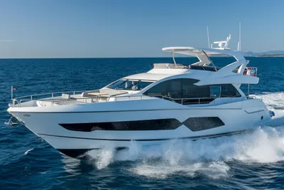 2020 Sunseeker 76 Yacht