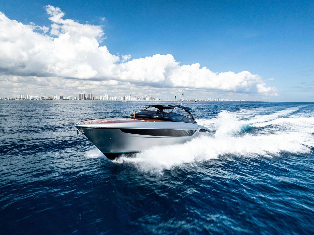 2022 Riva 48 