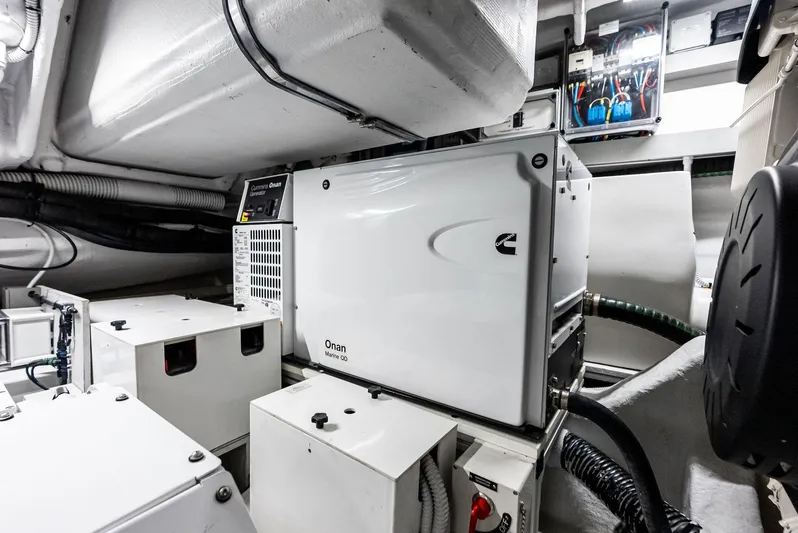 Our Trade Yacht Photos Pics Engine Room