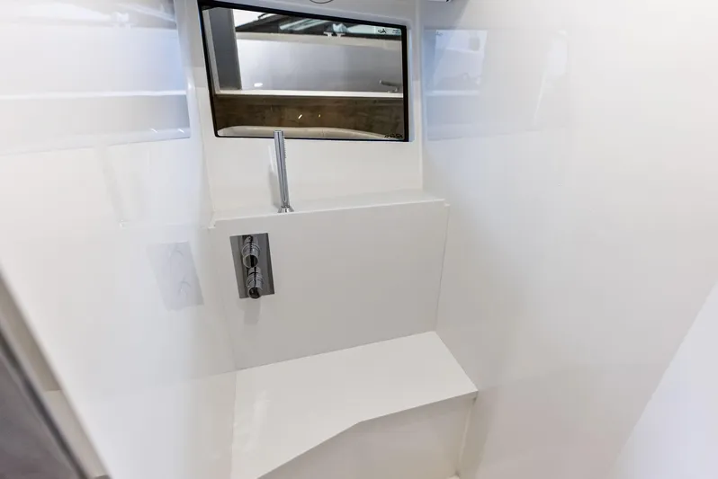 Our Trade Yacht Photos Pics Bathroom