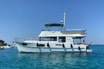 2019 Beneteau Swift Trawler 44