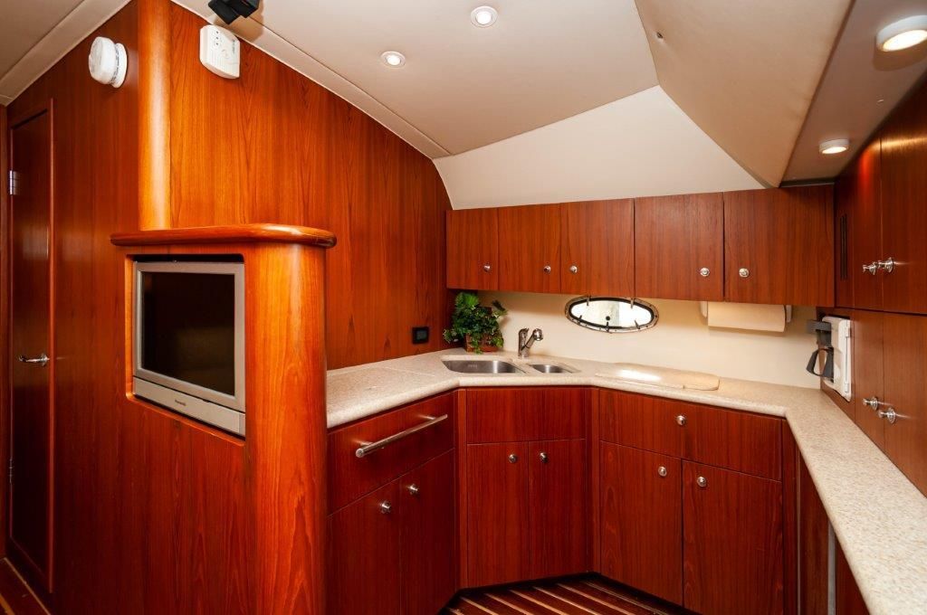 2003 Tiara Yachts 42 