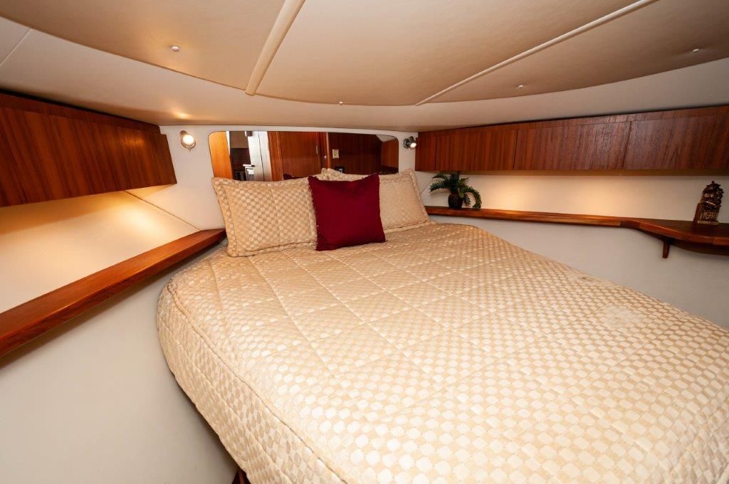 2003 Tiara Yachts 42 