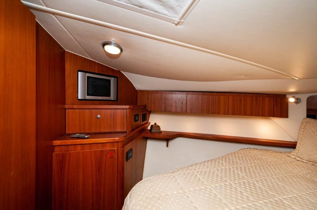 2003 Tiara Yachts 42 