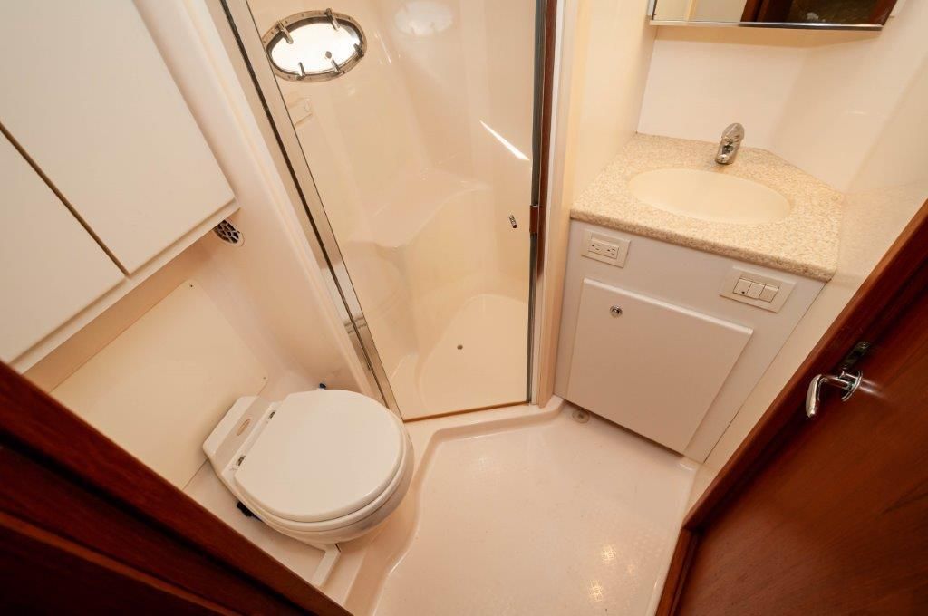 2003 Tiara Yachts 42 