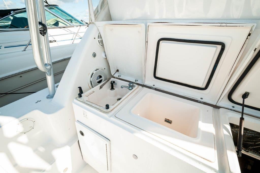 2003 Tiara Yachts 42 