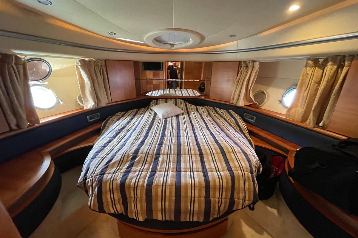 2005 Azimut 50 