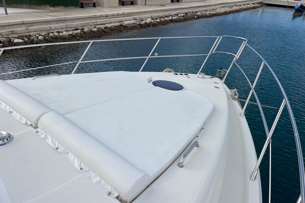 2005 Azimut 50 