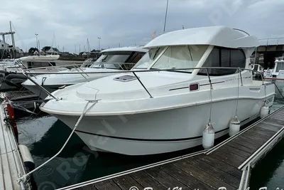 2010 Jeanneau Merry Fisher 8