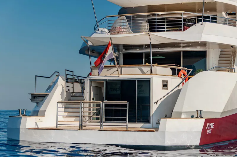 Joyme Yacht Photos Pics 