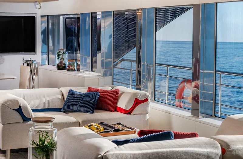 Joyme Yacht Photos Pics 