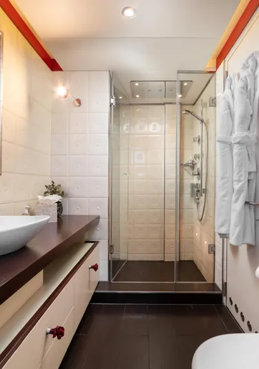 Joyme Yacht Photos Pics 