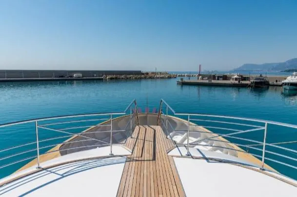 Joyme Yacht Photos Pics 