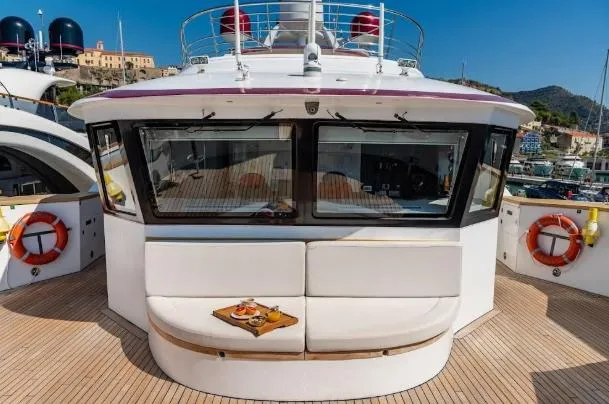 Joyme Yacht Photos Pics 