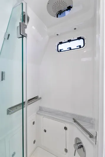 Strong III Yacht Photos Pics 2022 HCB Suenos boat shower with glass door and modern fixtures.