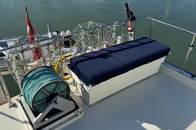 Lone Wolf Yacht Photos Pics Stern tie line, storage and stainless steel crab pots