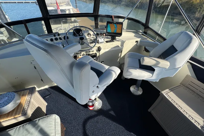 Lone Wolf Yacht Photos Pics 