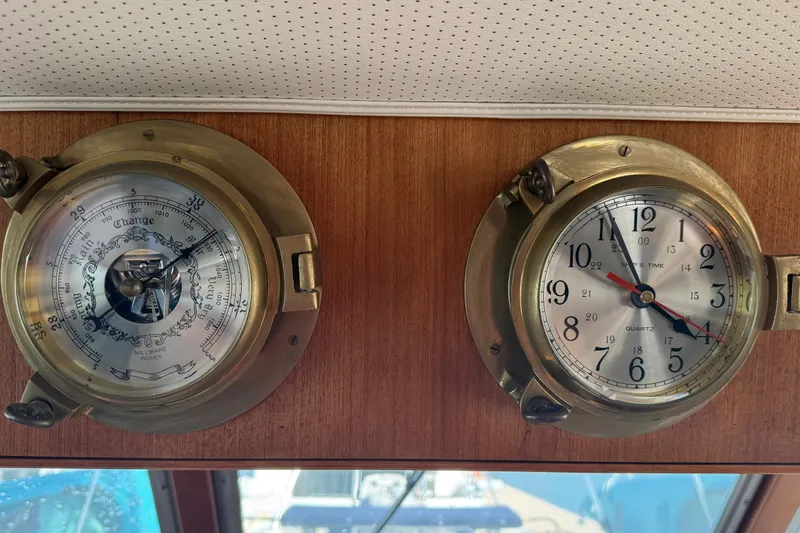 Lone Wolf Yacht Photos Pics Vintage nautical barometer and chronometer