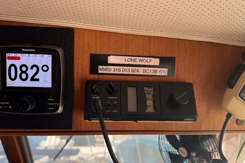 Lone Wolf Yacht Photos Pics Autopilot and VHF radio at lower helm