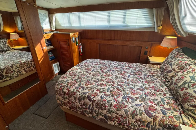 Lone Wolf Yacht Photos Pics Storage on both sides