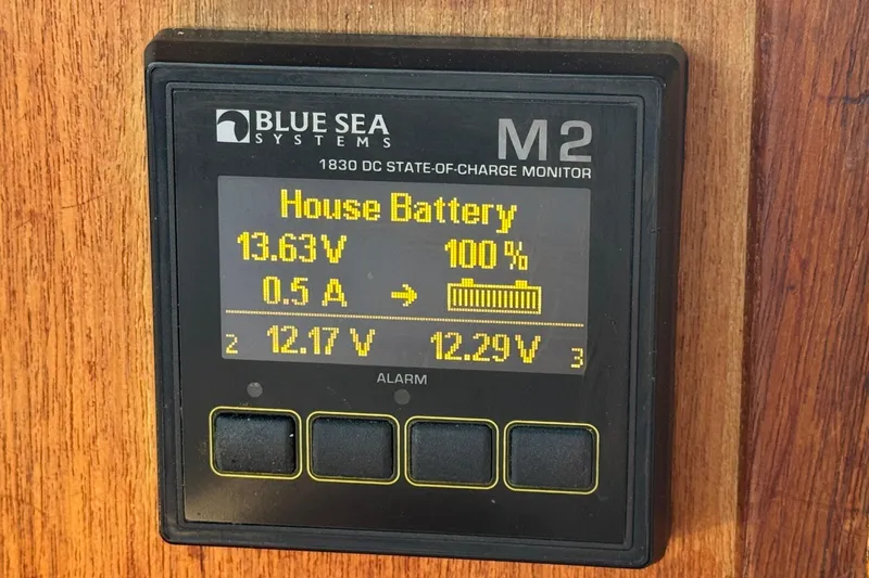 Lone Wolf Yacht Photos Pics Blue Sea battery monitor