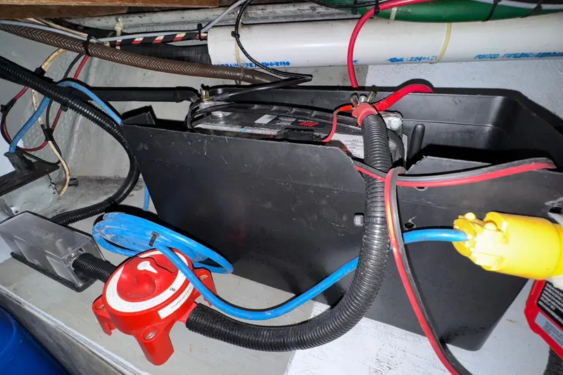 Lone Wolf Yacht Photos Pics Thruster battery in floor storage
