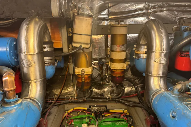 Lone Wolf Yacht Photos Pics Racor primary fuel filters