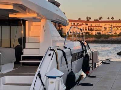Yacht