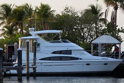 Carver 396 Motor Yacht