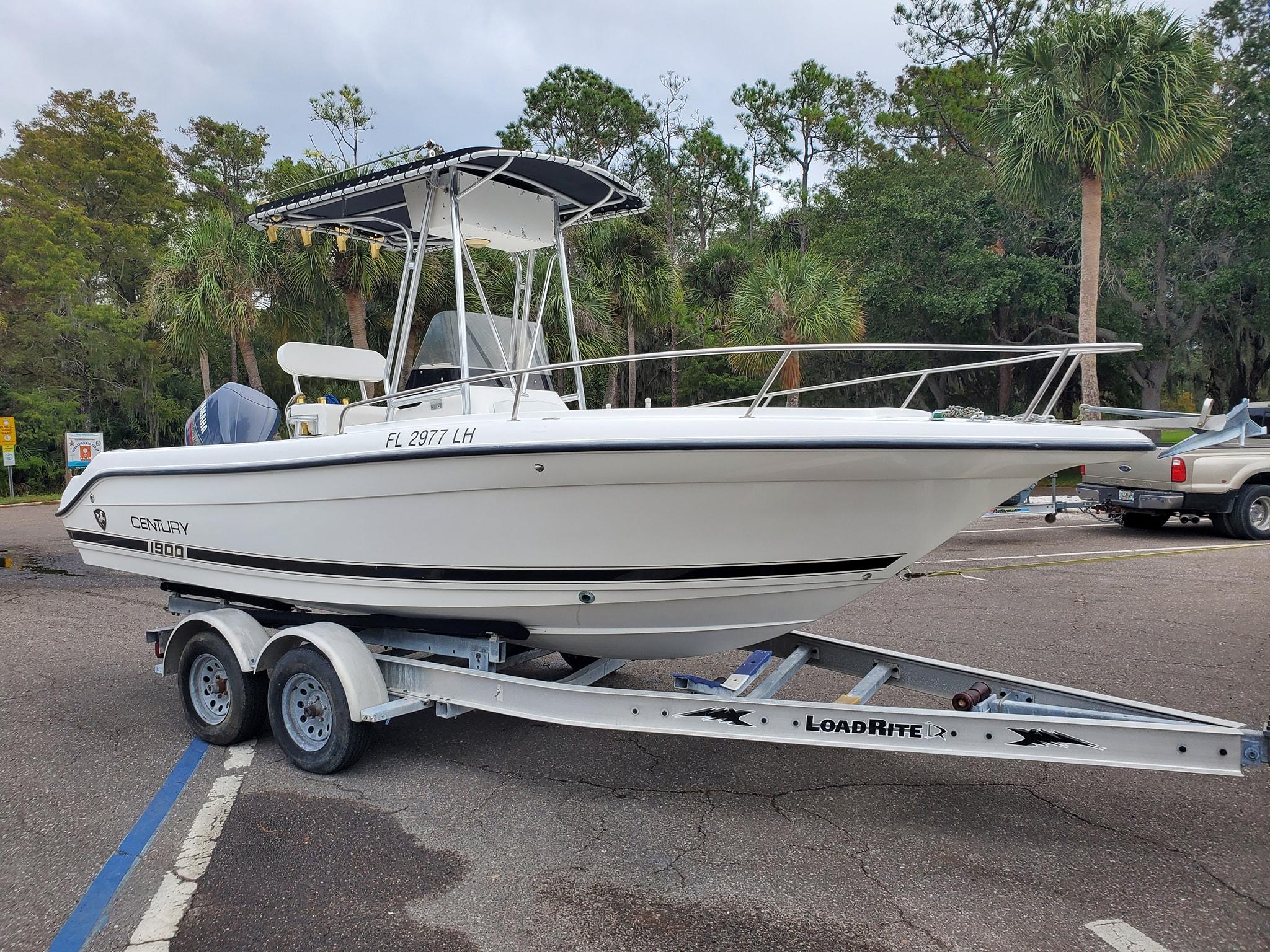 2000-century-1900-center-console-senterkonsoller-til-salgs-yachtworld