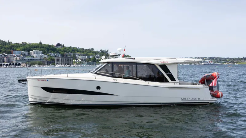 Pastiche Yacht Photos Pics 