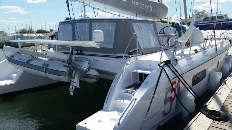 Wanderer Yacht Photos Pics 