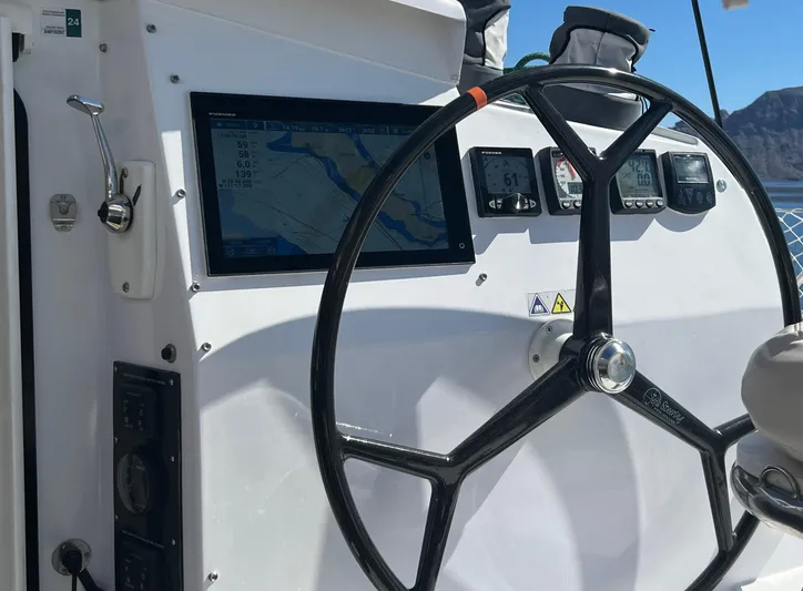 Wanderer Yacht Photos Pics 