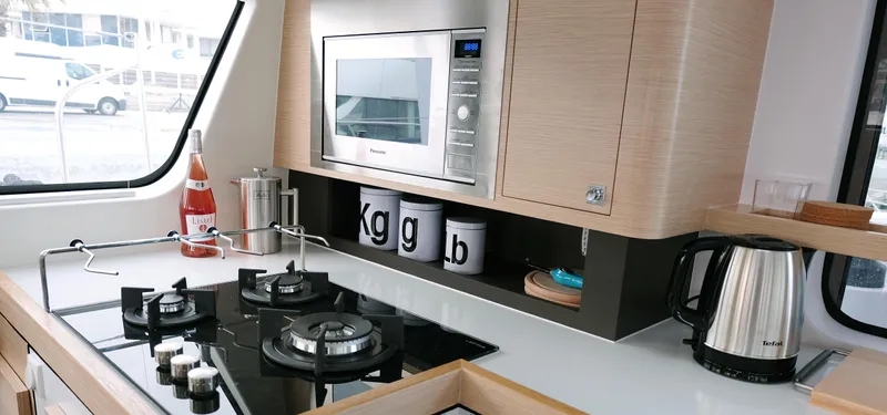 Wanderer Yacht Photos Pics 