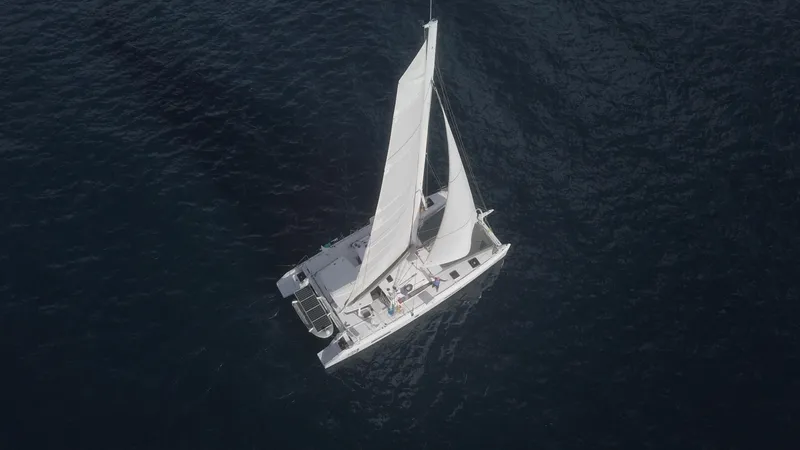 Wanderer Yacht Photos Pics 