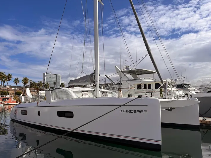 Wanderer Yacht Photos Pics 