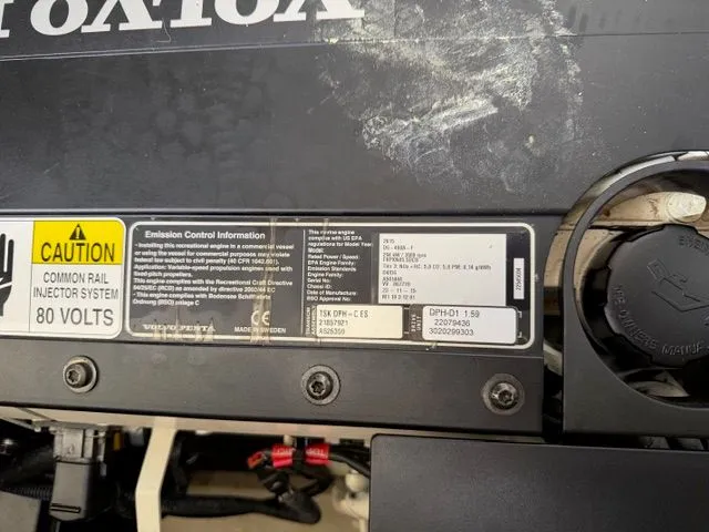  Yacht Photos Pics Engine cover with emission control information, Cobalt A40 2016.