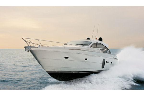 2009 Pershing 64