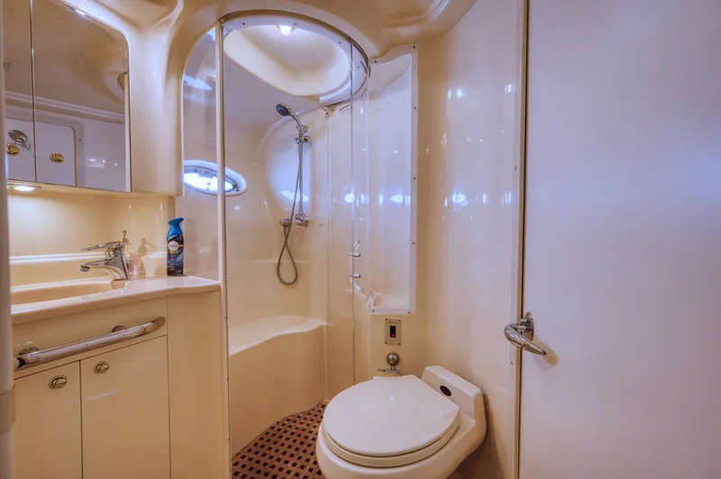 Couples Therapy Yacht Photos Pics Luxurious bathroom in 2001 Sea Ray 510 Sundancer yacht with shower and toilet.